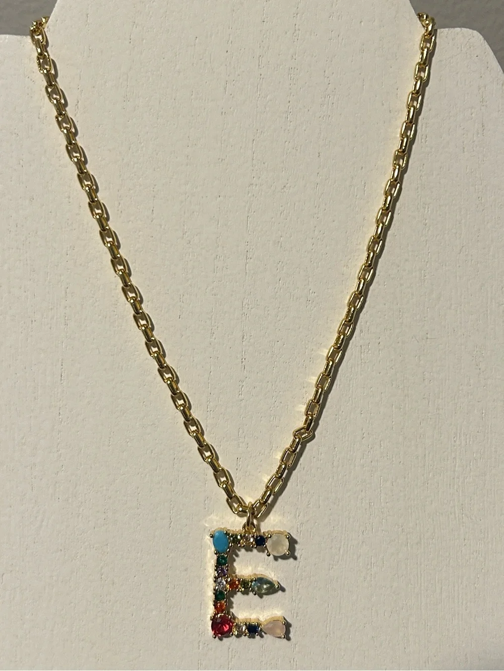 N/A gold tone